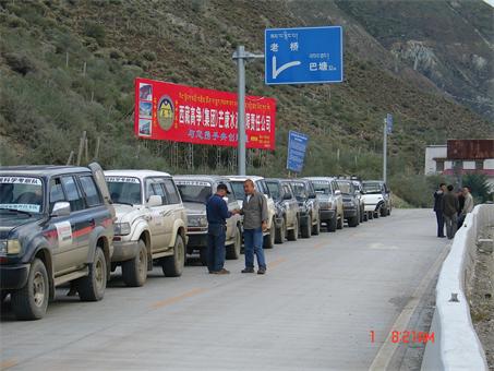 成都租越野車(chē)押金多少錢(qián)